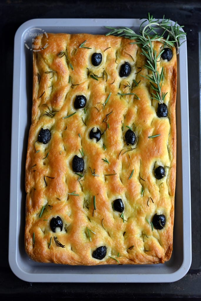 Focaccia With Olives And Rosemary | Olive Rosemary Focaccia | Cooking ...